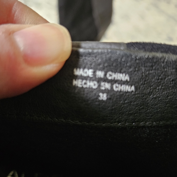 Sz 38 or sz 7.5 LEATHER Wedge Ankle Boot - Picture 4 of 10